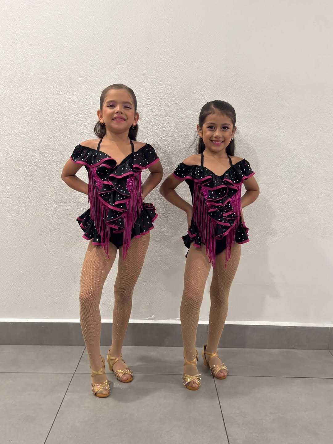 Post 6 by LATINS DANCE COMPANY | Salsa & Bachata on Instagram (carousel)