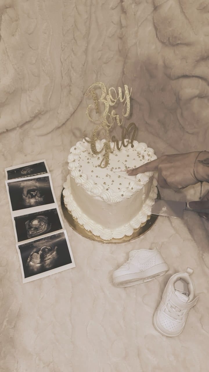 Post 3 by S C A R L E T 🧚🏽‍♀️ on Instagram (video)