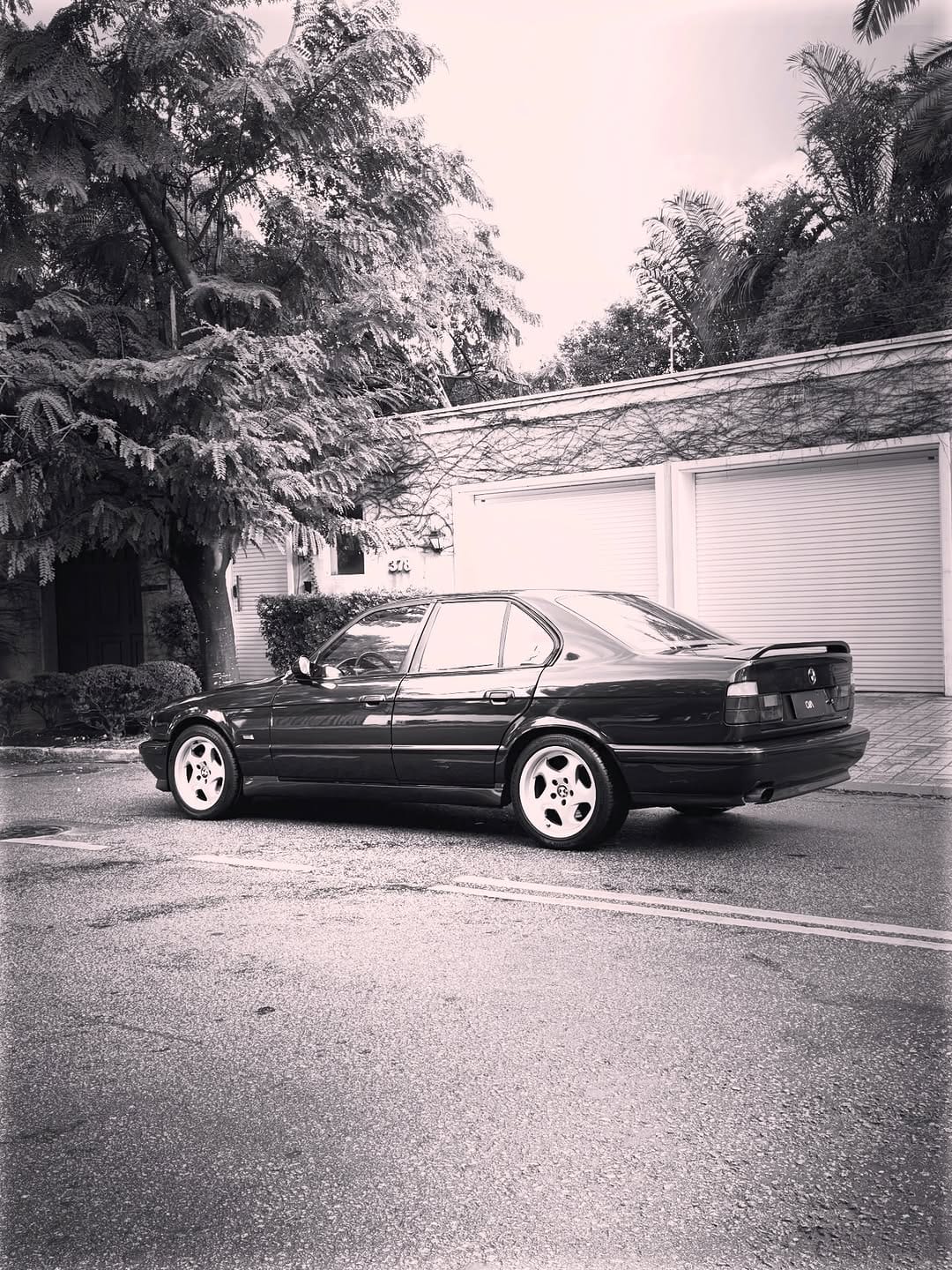 Post 4 by ◢◤ O//ACERVO 🚗 on Instagram (carousel)