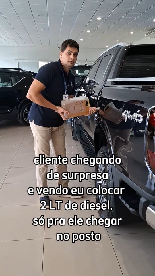 Post 10 by Ayslon Manhani on Instagram (video)
