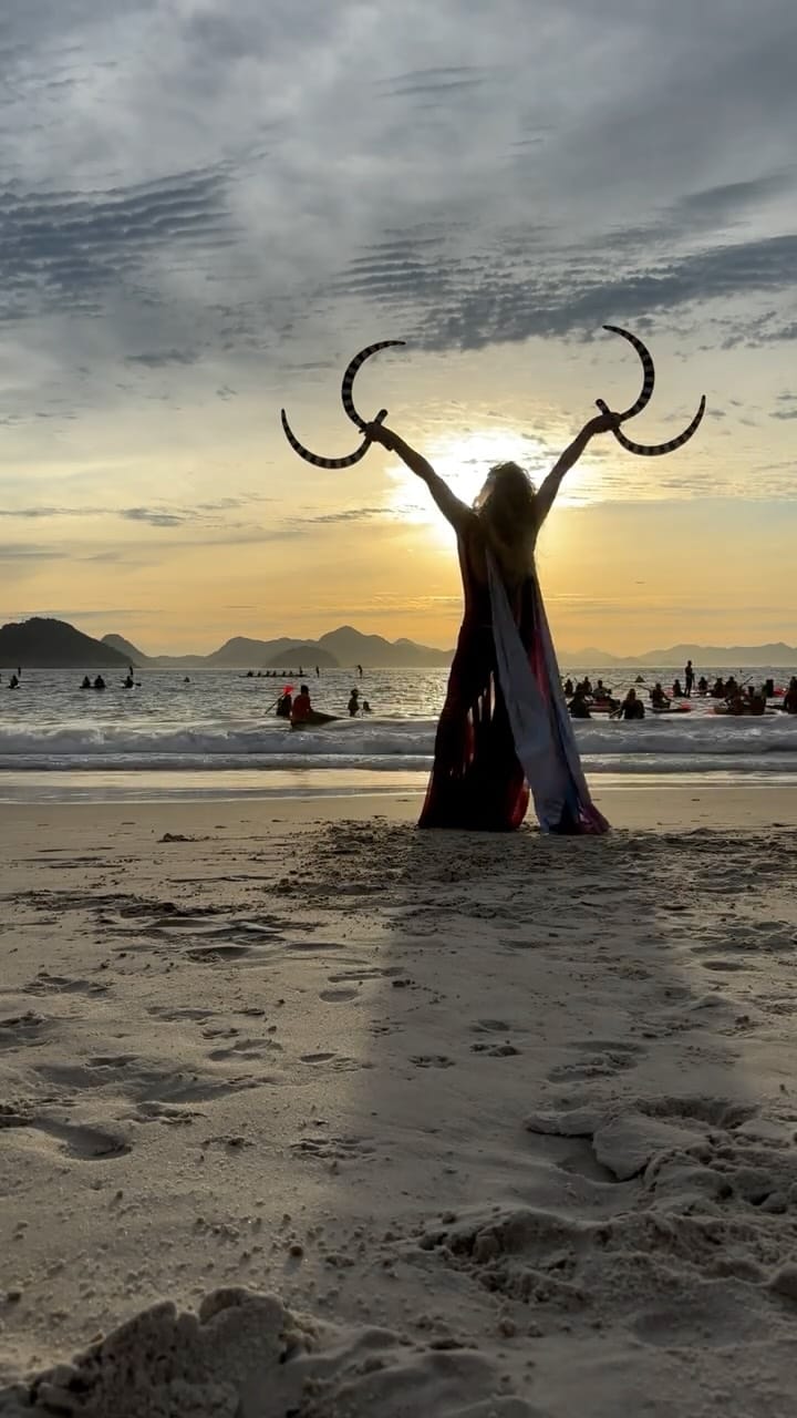 Post 6 by Fabi Jung on Instagram (video)