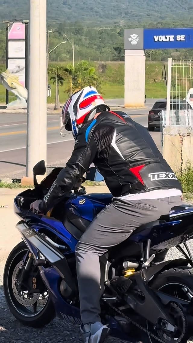 Post 8 by ITAPEMA MOTOS on Instagram (video)