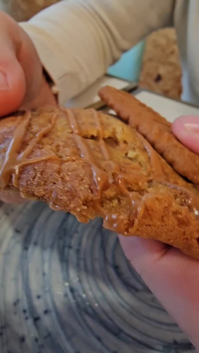 Post 9 by TARTAS SEVILLA Bakery Que Cookie on Instagram (video)