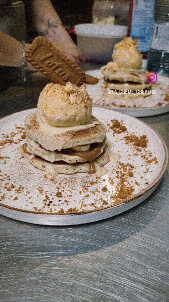 Post 9 by La Crème Creperie on Instagram (video)