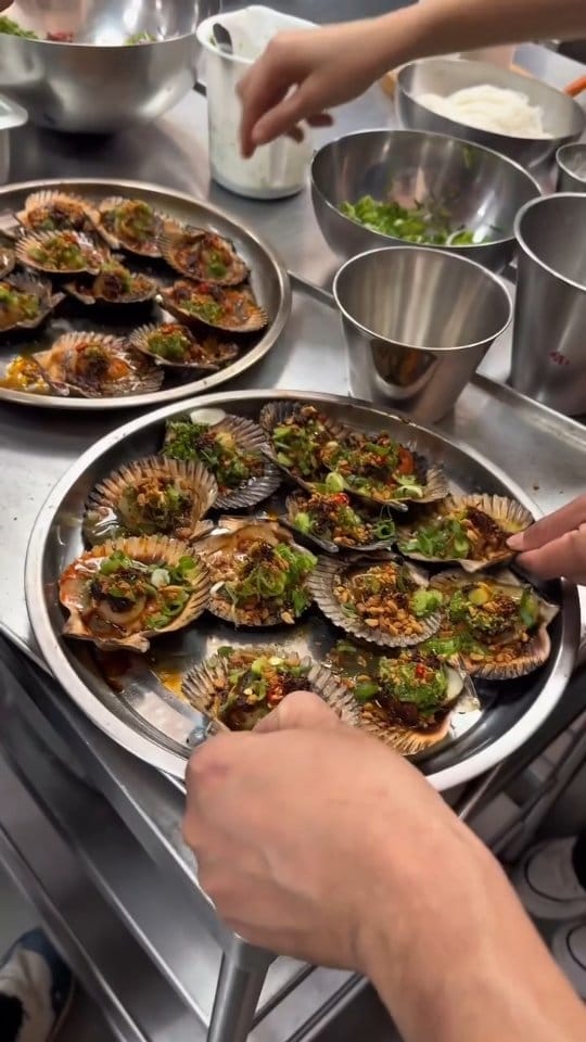 Post 2 by CookStorming | Escuela de Cocina on Instagram (video)