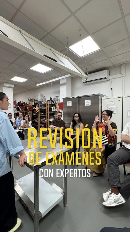 Post 6 by CookStorming | Escuela de Cocina on Instagram (video)