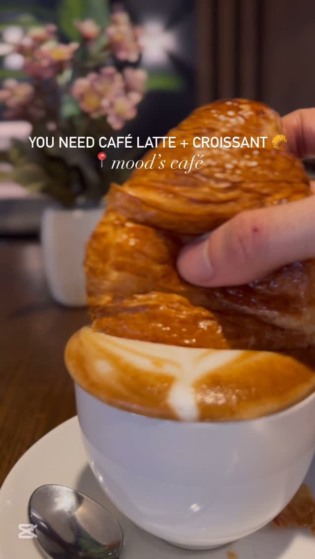 Post 2 by Mood’s café on Instagram (video)