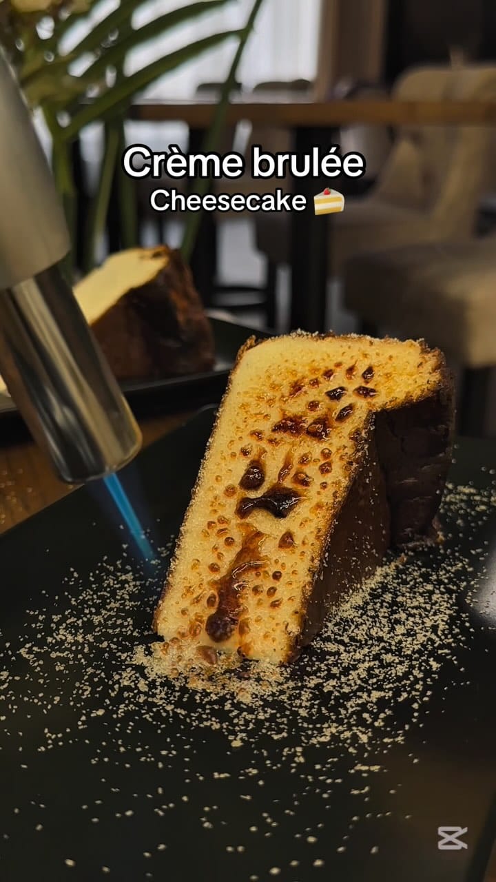 Post 7 by Mood’s café on Instagram (video)