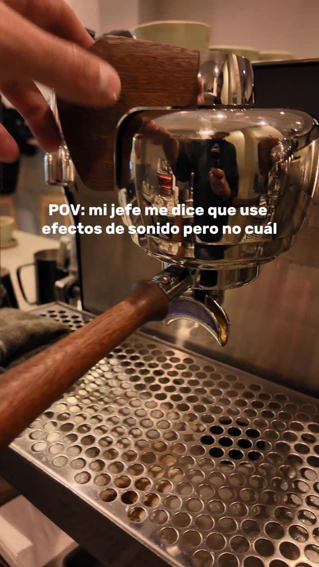 Post 6 by DOSIS CAFE on Instagram (video)