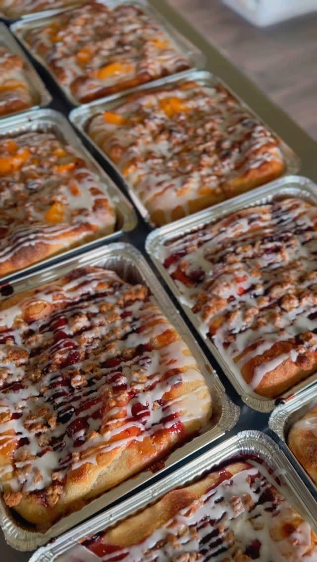 Post 4 by Golden Whisk Bakery | Mallory on Instagram (video)