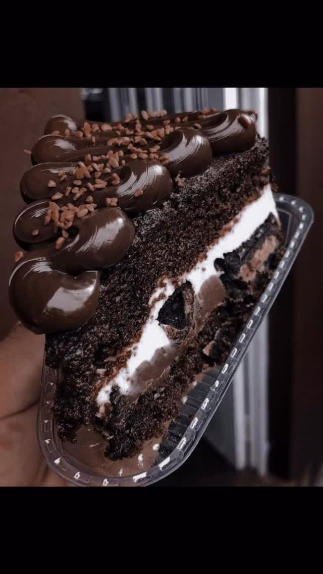 Post 5 by ValenPan Delicius Pan on Instagram (video)