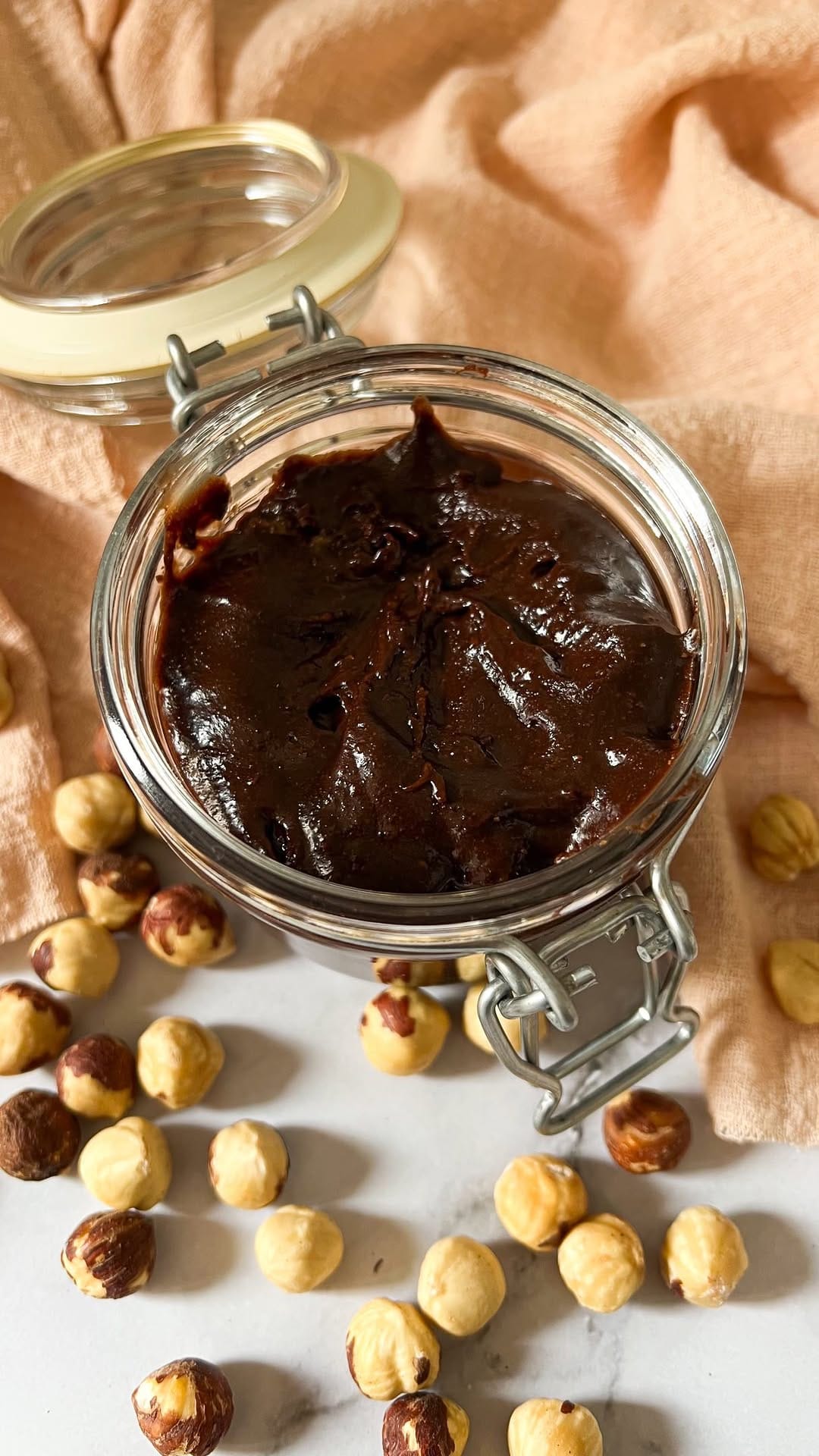 Post 4 by Guille | Recetas sin complicaciones | Pan casero on Instagram (video)