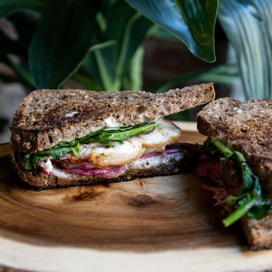 Post 9 by Crudo Healthy & Organic on Instagram (image)
