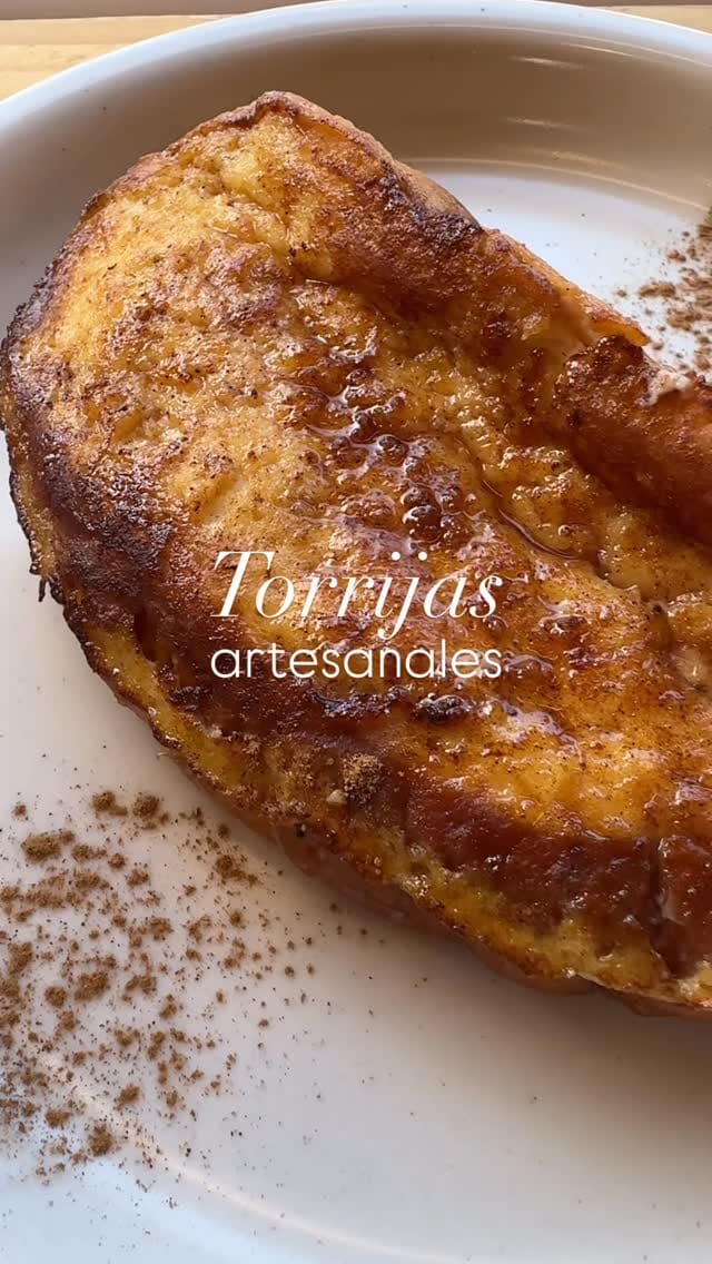 Post 6 by Amore Café Brunch Madrid on Instagram (video)