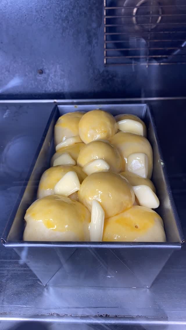 Post 7 by Forn Sant Francesc/ Mallorca on Instagram (video)