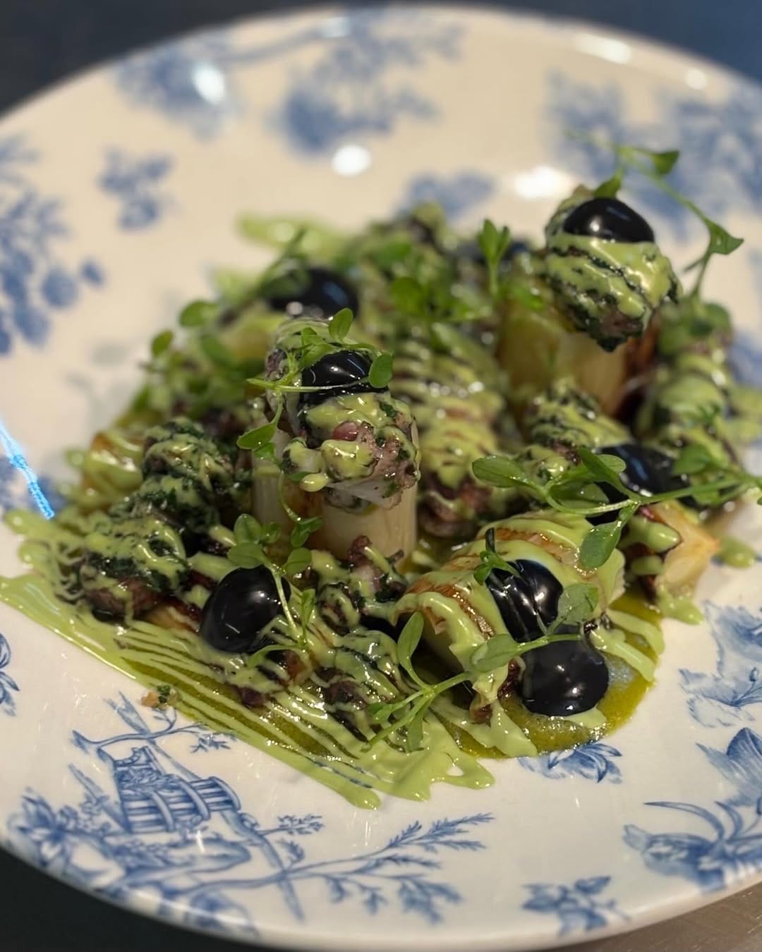 Post 4 by Capet restaurant on Instagram (image)