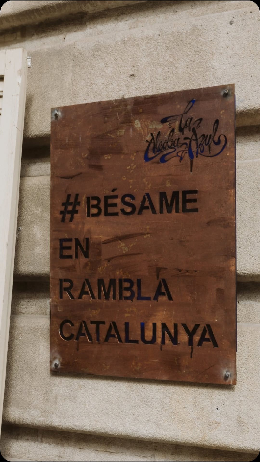 Post 10 by La Alcoba on Instagram (video)