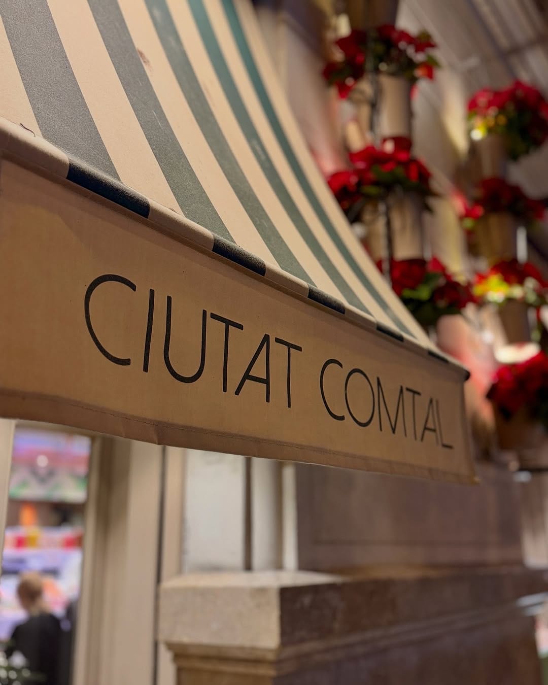 Post 6 by CERVECERÍA CIUDAD CONDAL on Instagram (carousel)