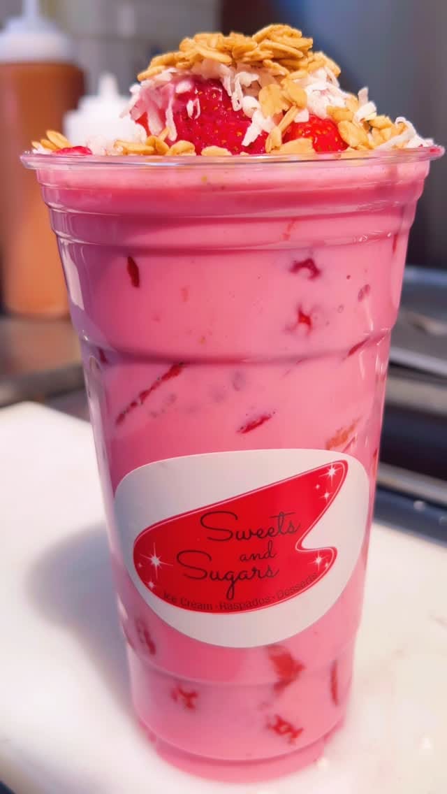 Post 7 by SWEETS&SUGARS Roseville on Instagram (video)
