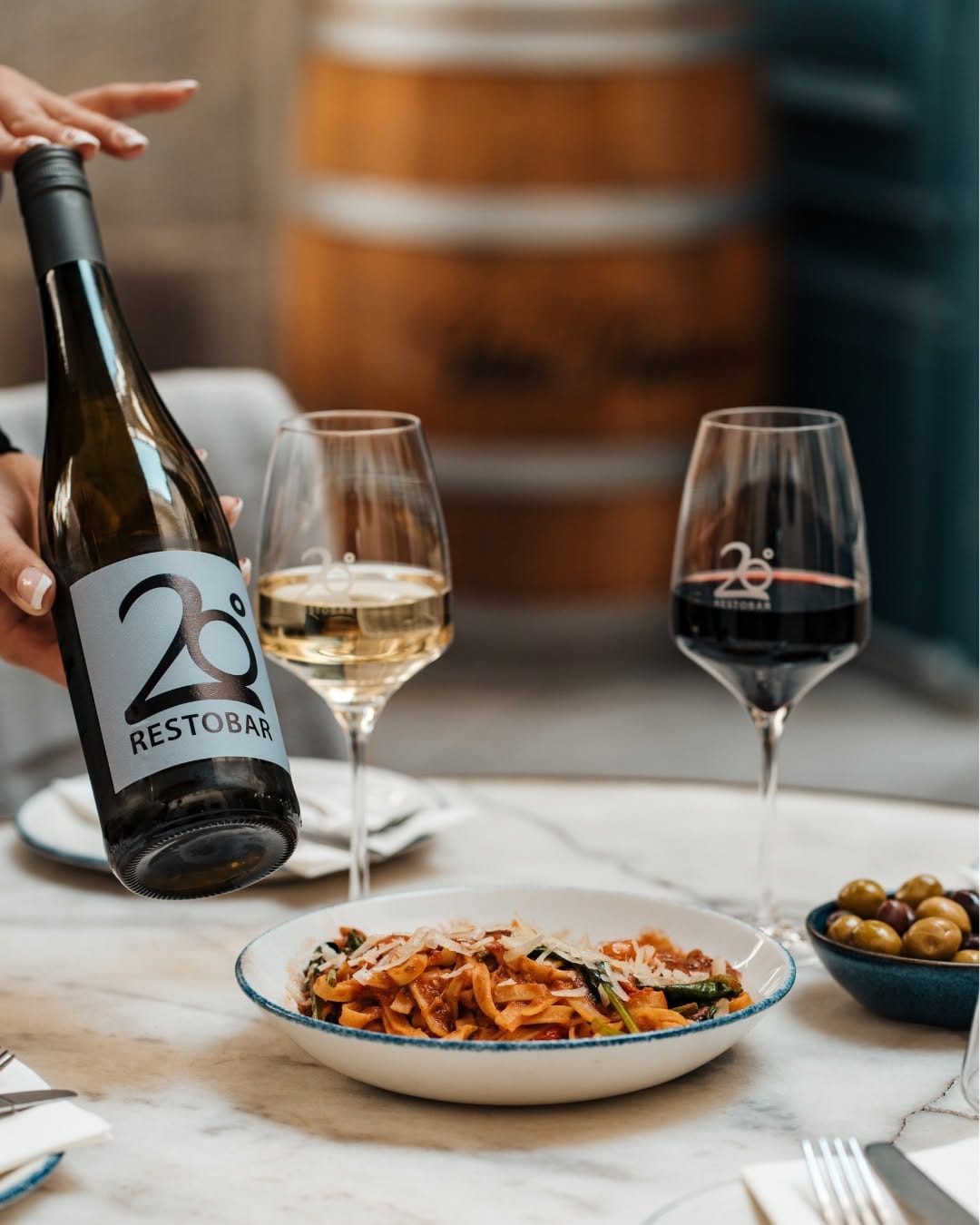 Post 1 by 20° RESTOBAR on Instagram (image)
