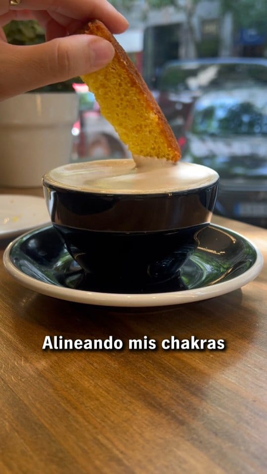 Post 9 by PINALE | Brunch & Bowls Madrid on Instagram (video)