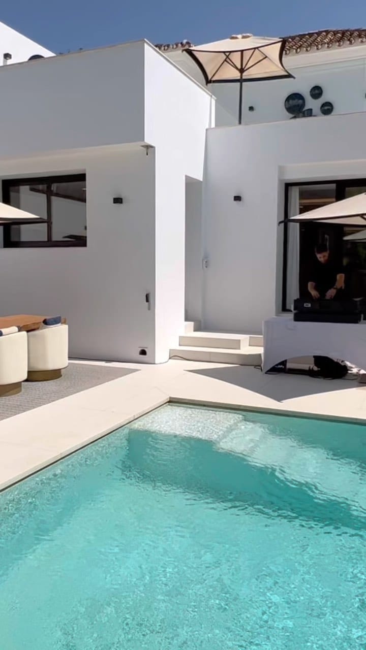 Post 3 by Luxury-Realty Marbella 🏡🌅 on Instagram (video)