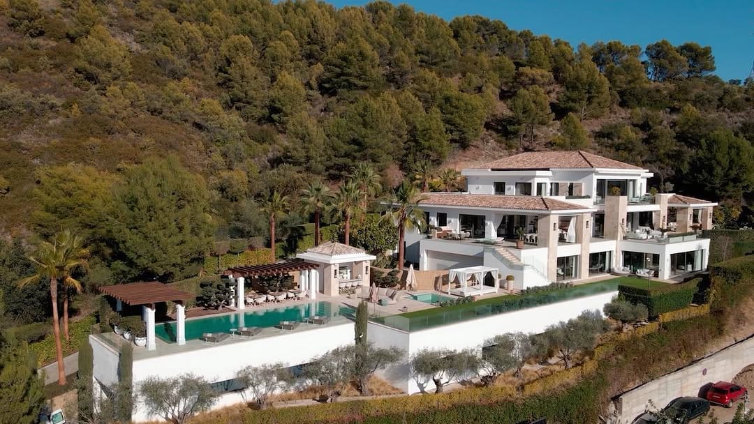 Post 6 by Luxury-Realty Marbella 🏡🌅 on Instagram (video)