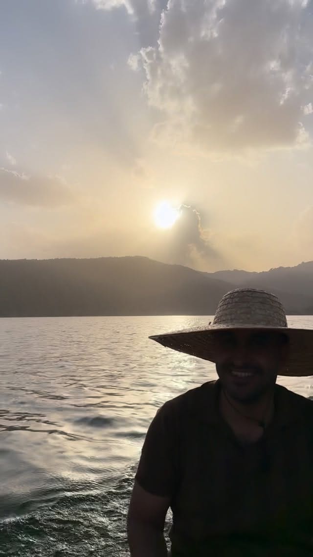 Post 2 by Essam Aljuwaed - عصام الجويعد on Instagram (video)