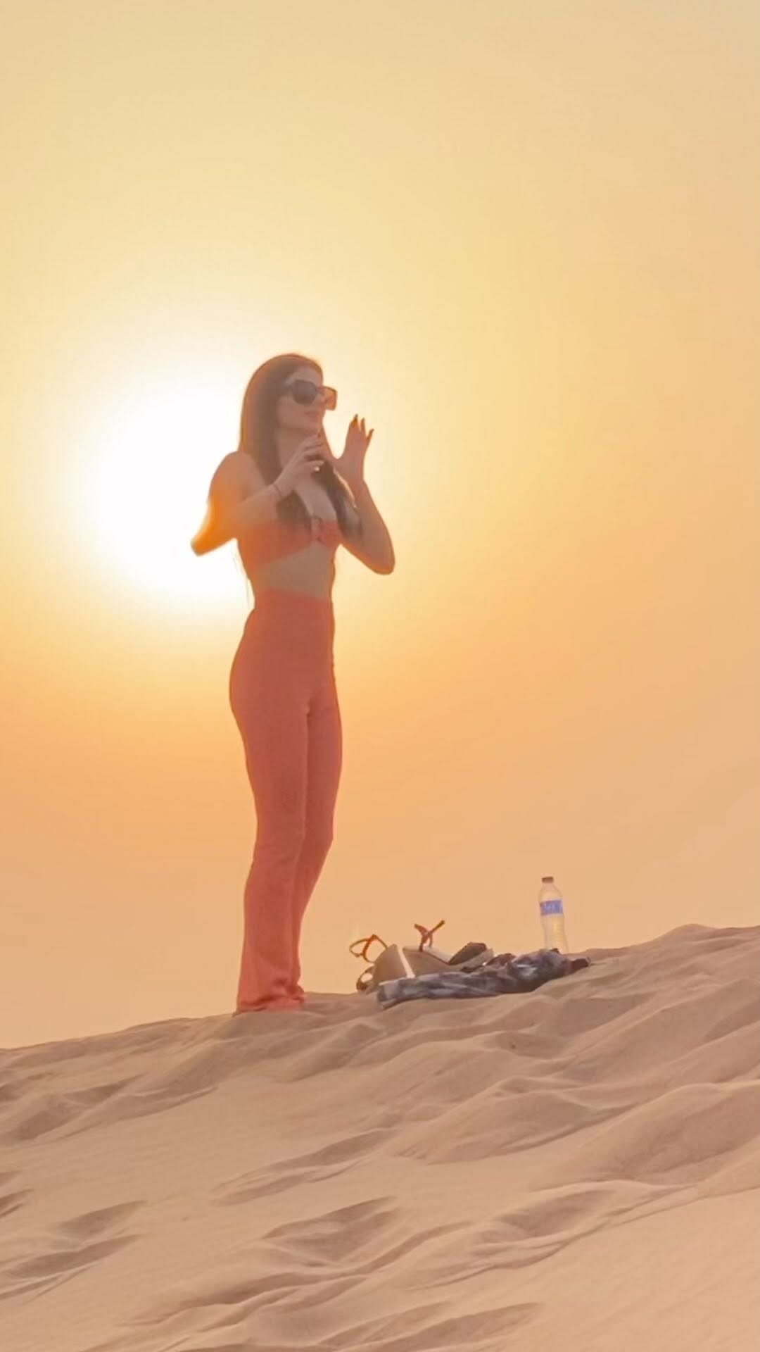 Post 9 by Lizzie Perrins on Instagram (video)