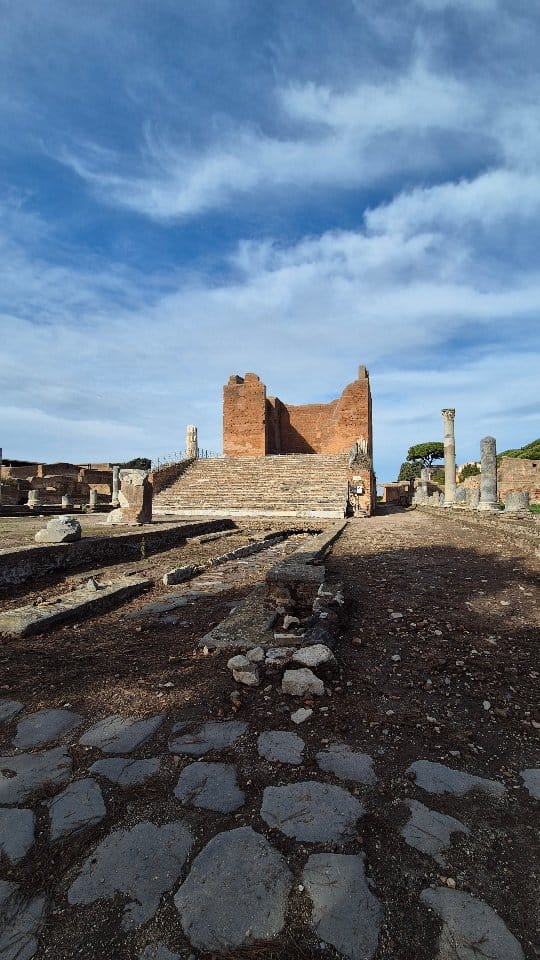 Post 4 by Arte en ruinas on Instagram (video)