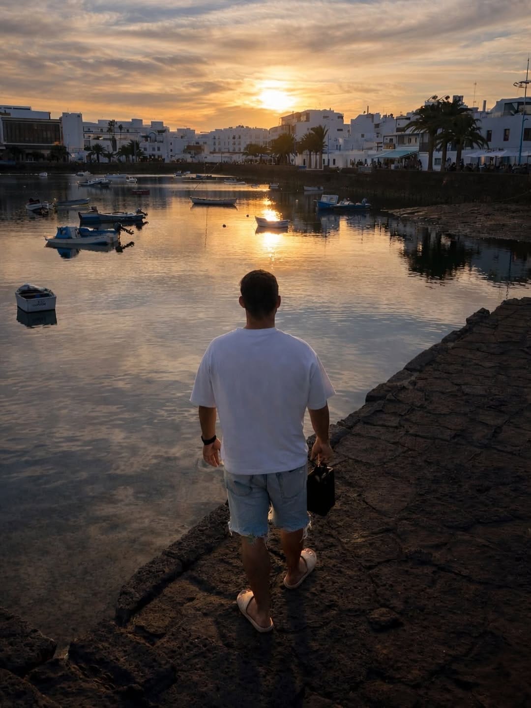 Post 3 by Aduanich Sautu Morales on Instagram (image)