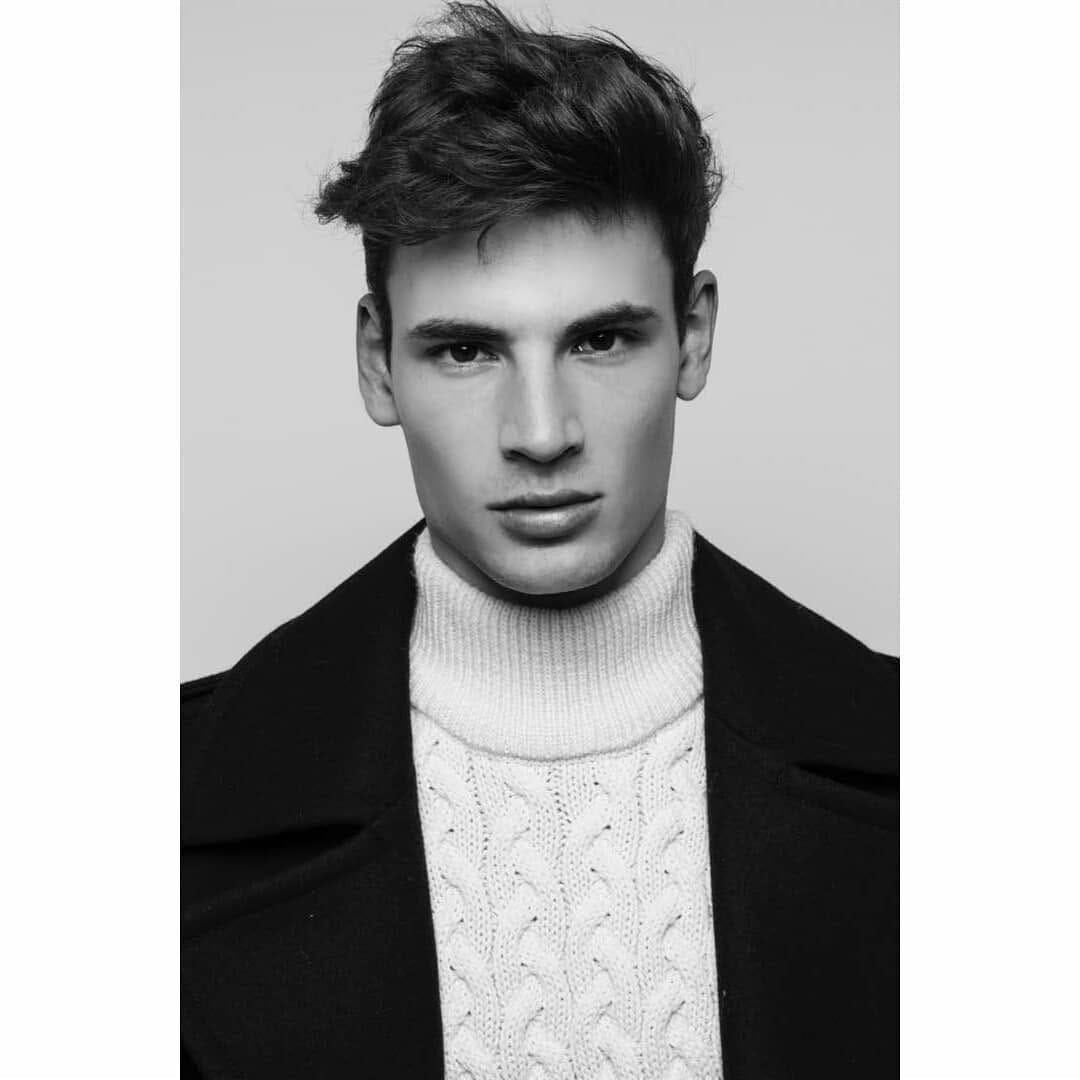 Post 8 by POL HERRERO on Instagram (image)