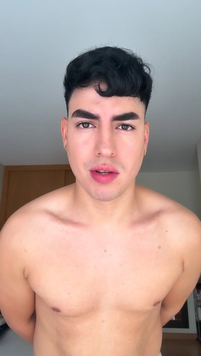Post 6 by Santiago Mesa on Instagram (video)