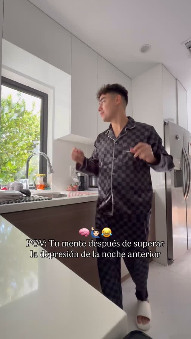 Post 5 by Santiago Mesa on Instagram (video)