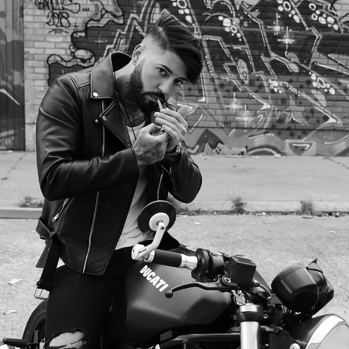 Post 4 by •Cristian Reyes ✨ on Instagram (image)