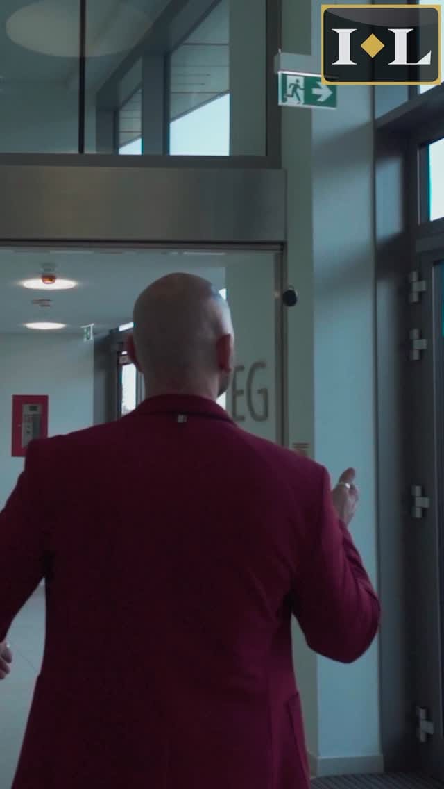 Post 6 by Christian Lindstedt on Instagram (video)