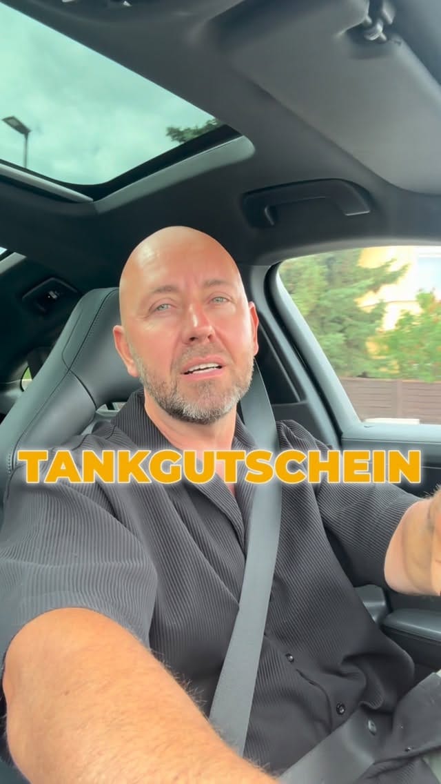 Post 4 by Christian Lindstedt on Instagram (video)