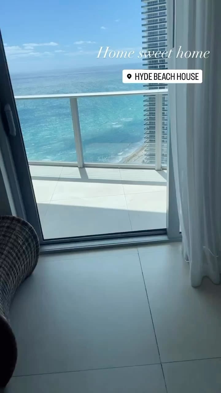 Post 8 by Alberto Aviles on Instagram (video)