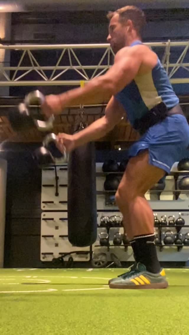 Post 1 by Nicolás Sokolov on Instagram (video)