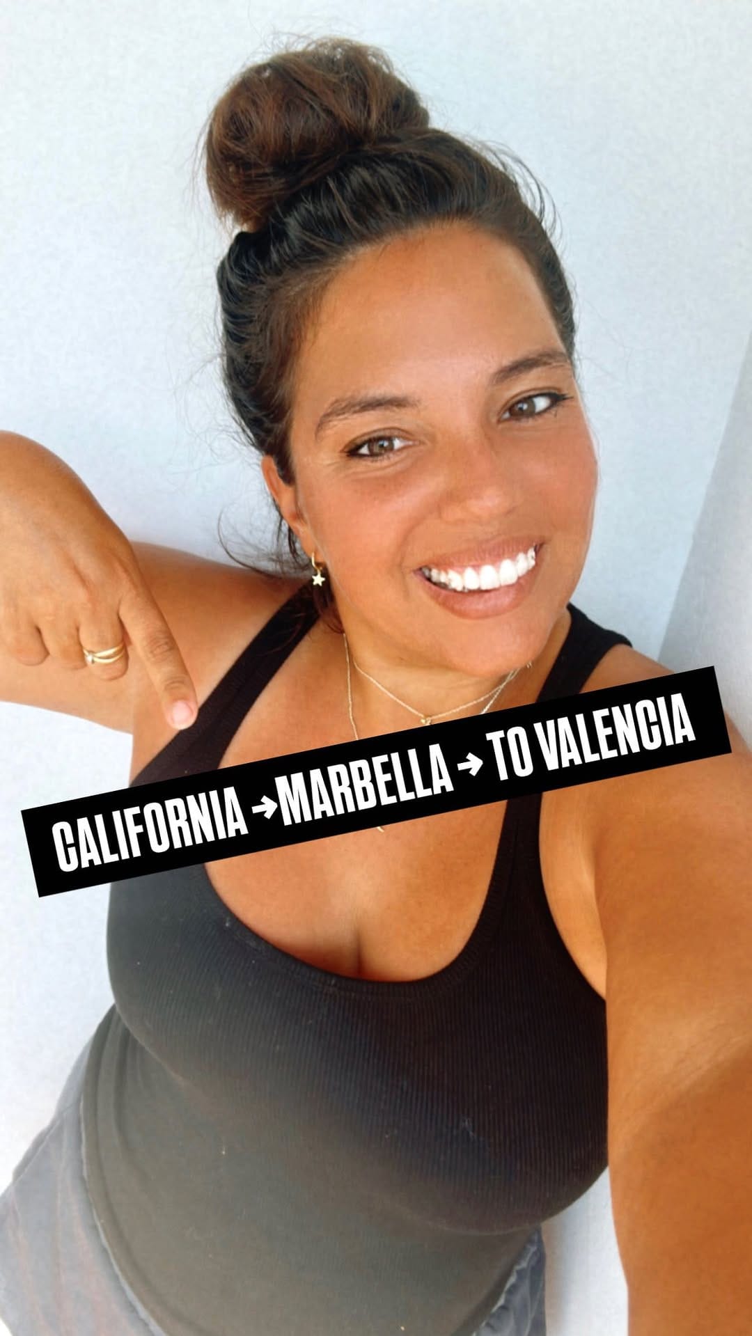 Post 10 by Ana Maria on Instagram (video)