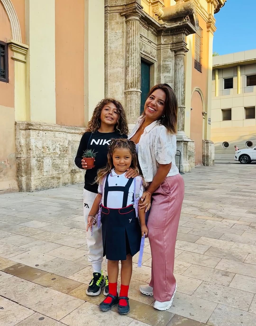 Post 9 by Ana Maria on Instagram (carousel)