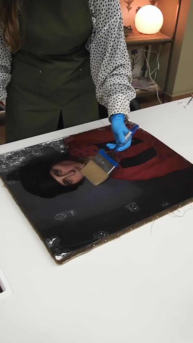 Post 1 by Paloma Segura on Instagram (video)
