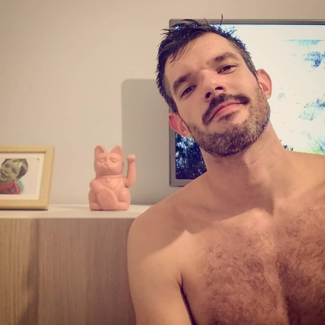 Post 8 by Daniel Serrano on Instagram (image)