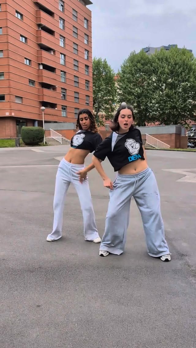 Post 8 by DENA BILBAO on Instagram (video)