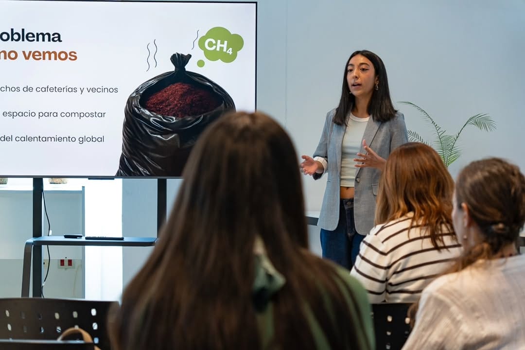 Post 8 by Secretaría de Innovación y Vinculación Tecnológica - UNC on Instagram (carousel)