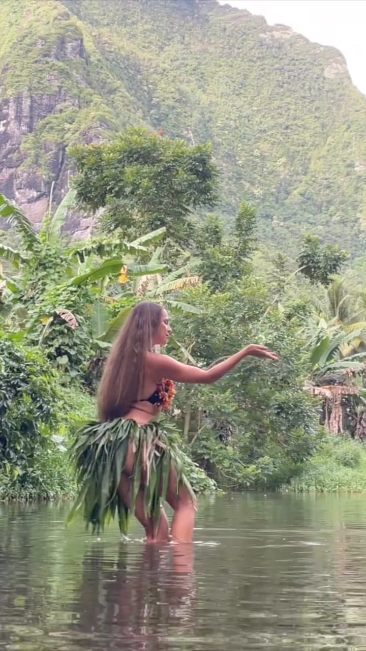 Post 10 by Danza Polinesia ‘Ori Tahiti Barcelona on Instagram (video)