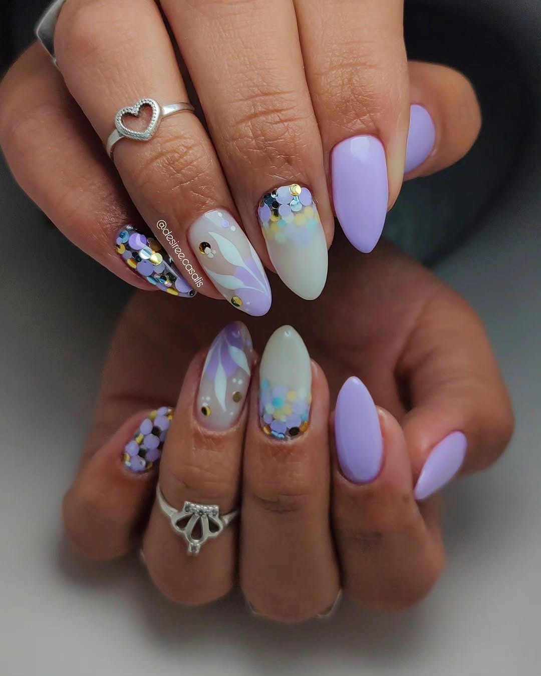 Post 6 by Desirée Casalis - Nail Artist on Instagram (image)