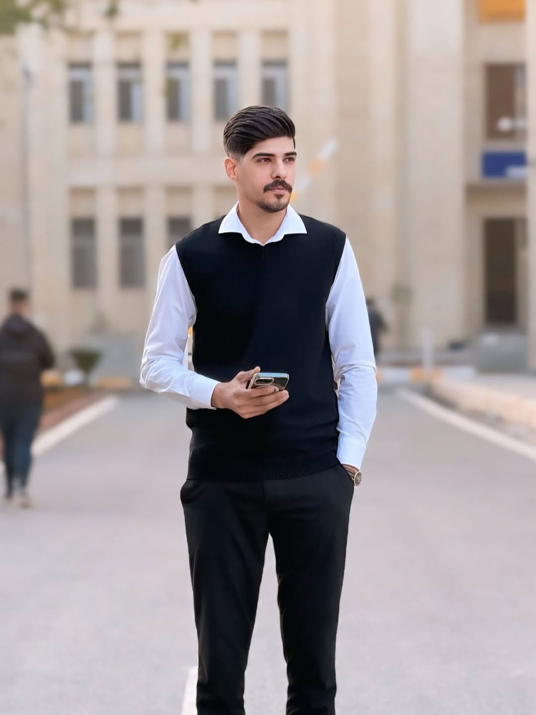 Post 9 by 𝙖𝙝𝙢𝙚𝙙 𝙖𝙡-𝙢𝙖𝙟𝙞𝙙𝙞 || أحمد الماجدي on Instagram (carousel)