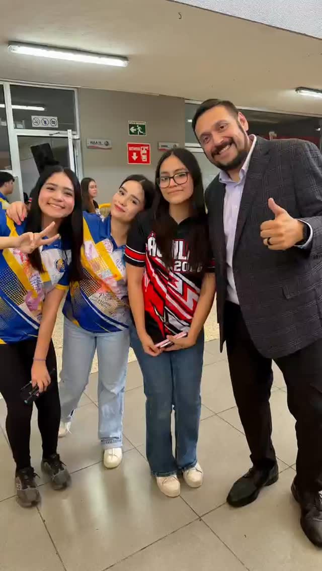 Post 9 by Preparatoria 9 UANL on Instagram (video)