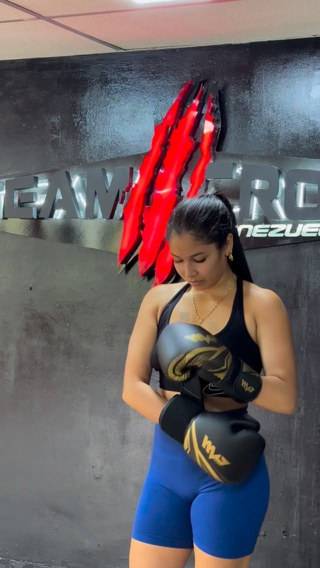 Post 4 by TEAM CROW 🇻🇪 Kickboxing | MMA | Boxeo | Knockout™ on Instagram (video)